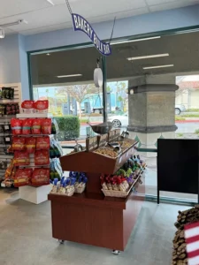 Riverside California Three Dog Bakery - Fresh Treats for Dogs