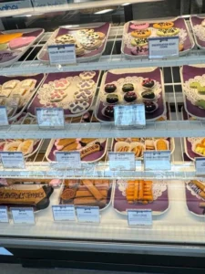 Riverside California Three Dog Bakery - Fresh Treats for Dogs